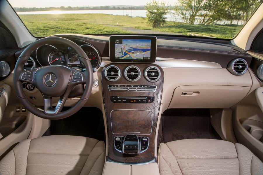 Торпедо Mercedes-Benz GLC350 e 4Matic (X253) 2018 года  (NA) (фото 9 из 29)